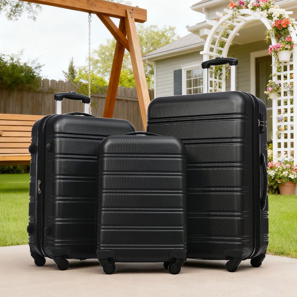 HouseOfZazla black hardside spinner luggage set with TSA lock