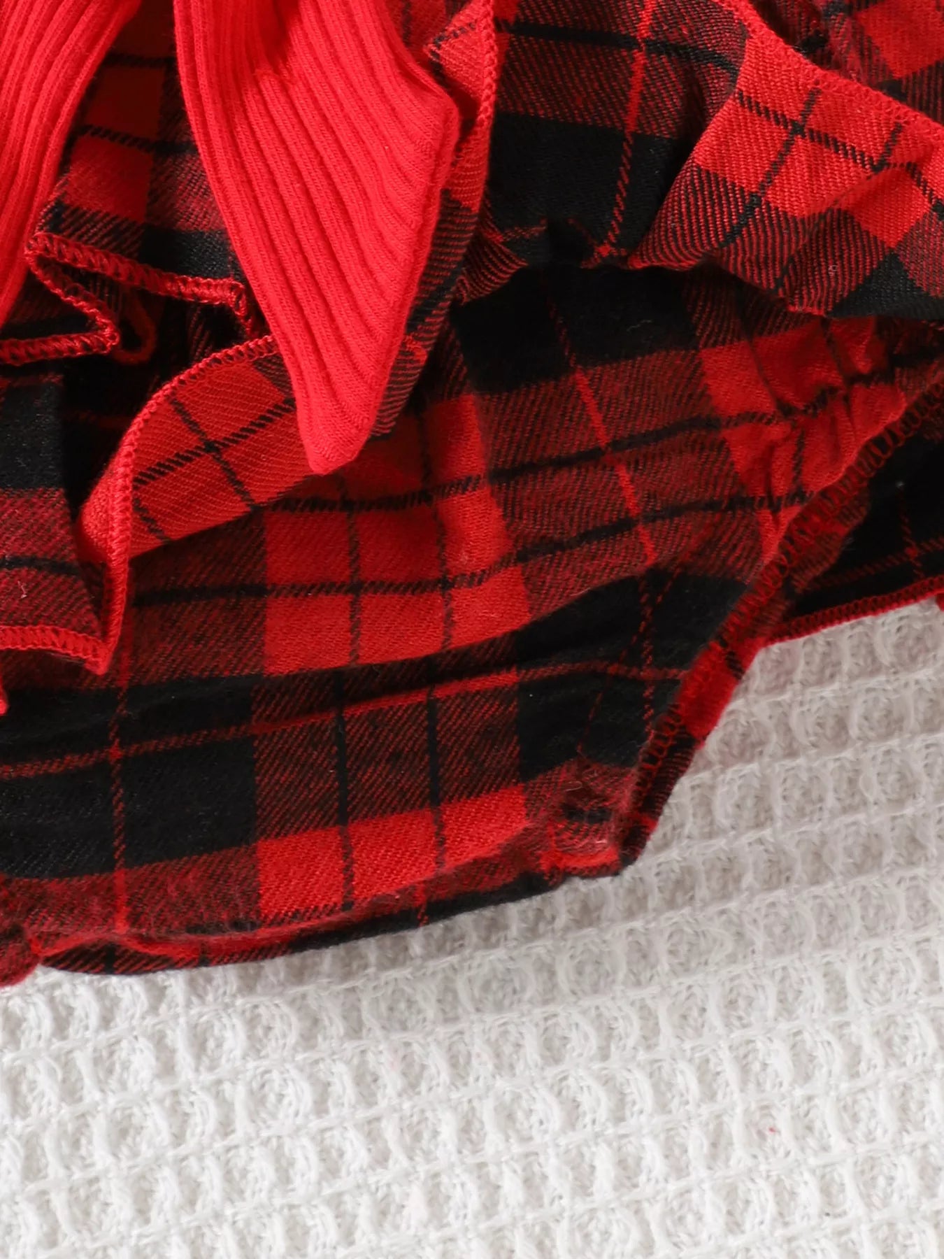 Children's Christmas Ruffle Trim 4-Piece Set - Farnelli