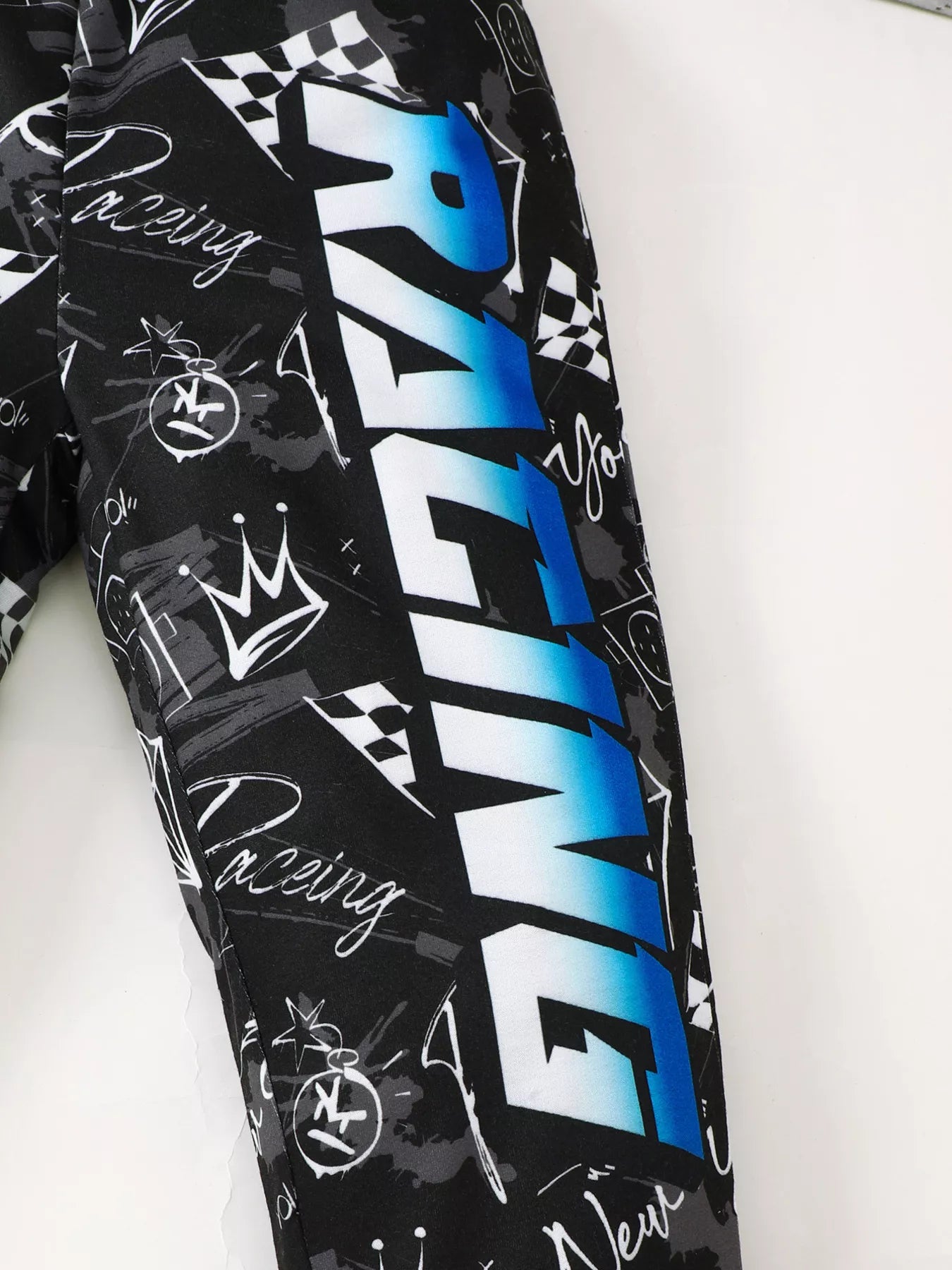 Children's Racing Car Print Long Sleeve Sweatshirt and Pants Set - Farnelli