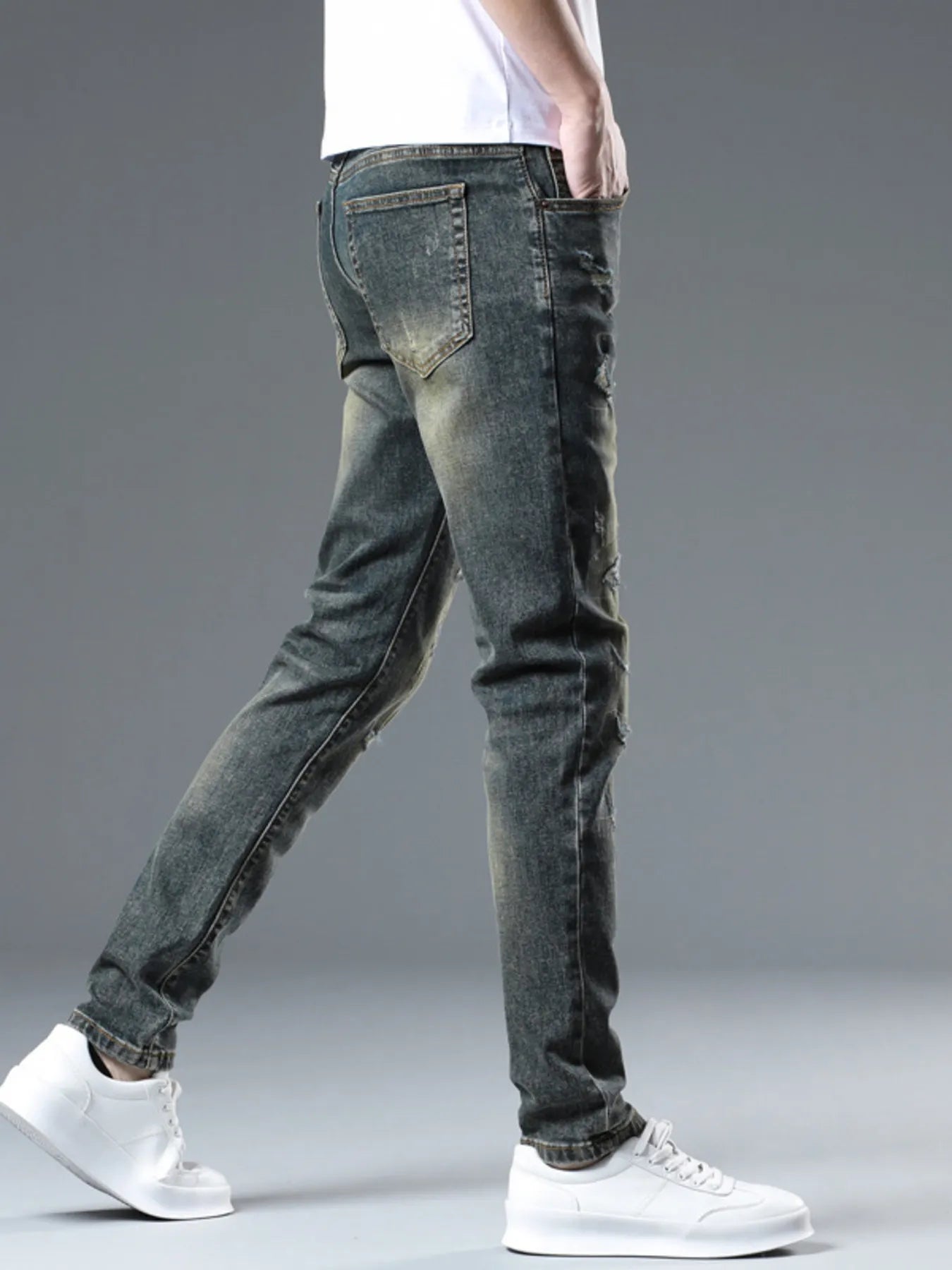 Men's Distressed Slim Fit Jeans - Farnelli