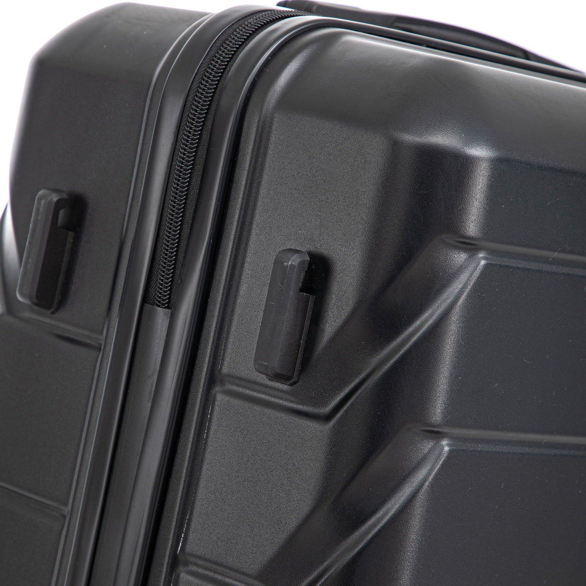 HouseOfZazla 3-piece spinner wheel luggage set with combination locks in assorted sizes