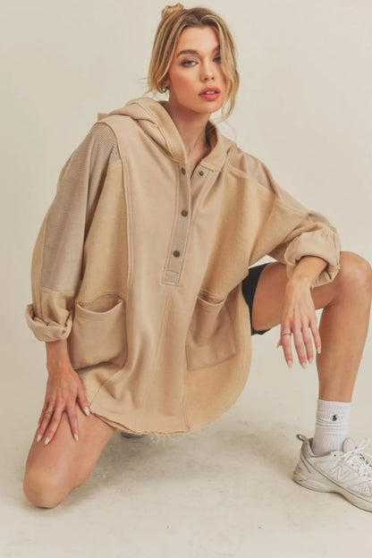 Aemi + Co Slit Half Snap Oversize Hoodie - Farnelli