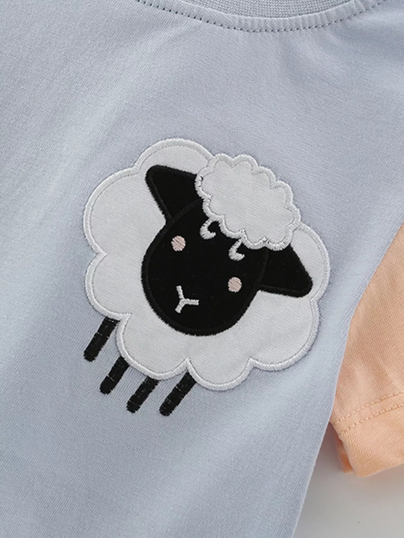 Children's Sheep Color Block Tee and Shorts Set - Farnelli