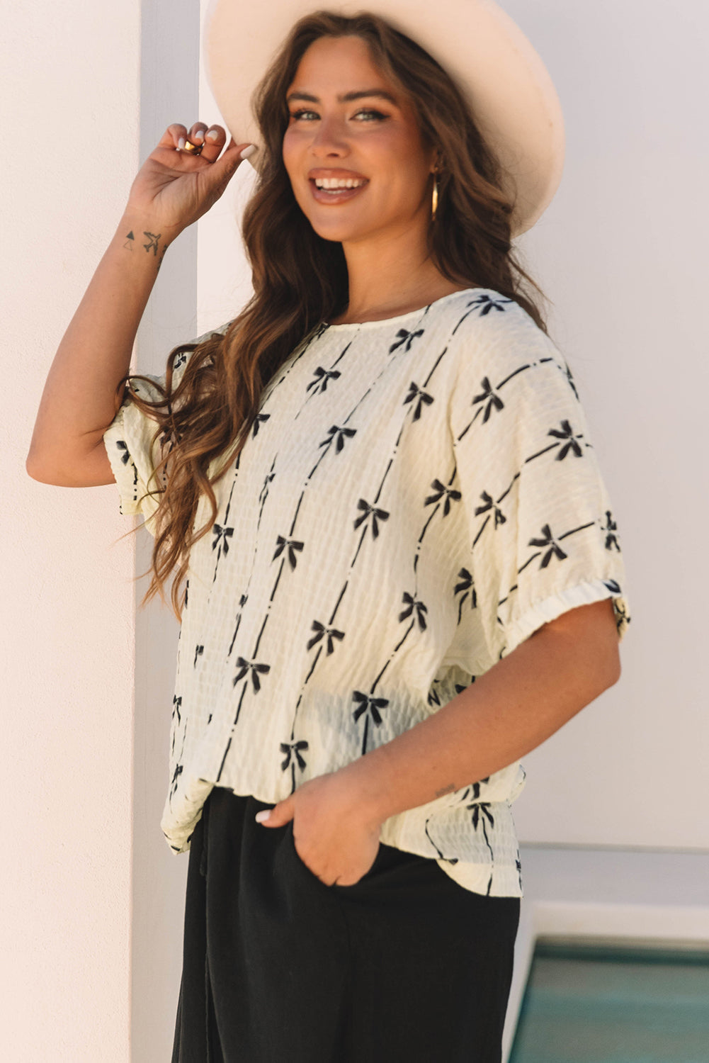 Aviana Bow Print Puff Short Sleeve Top - Farnelli