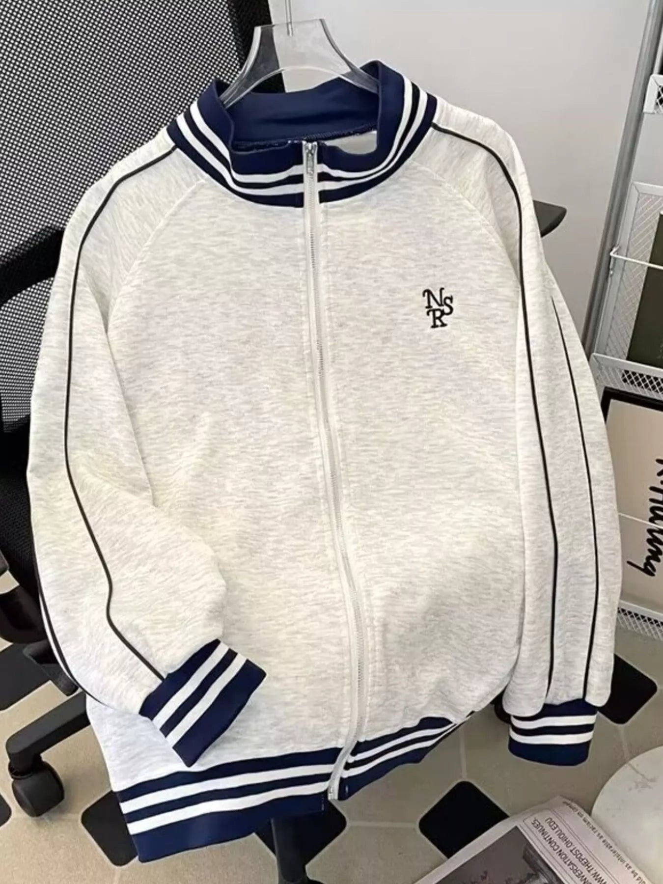 Men's Plus Size Striped Trim Zip-Up Sweatshirt - Farnelli