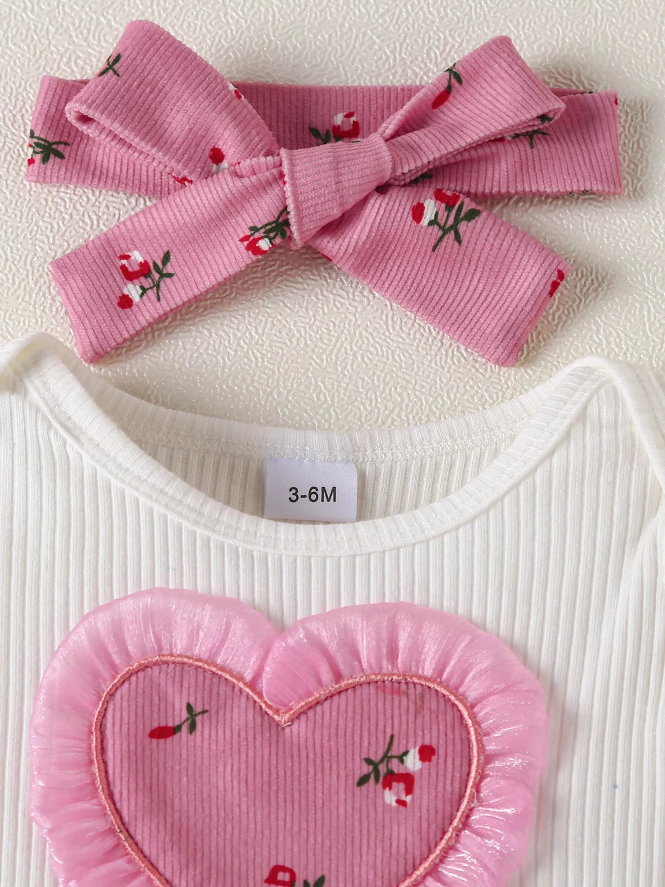 Children's Ruffled Bodysuit and Floral Pants Outfit Set with Headband - Farnelli