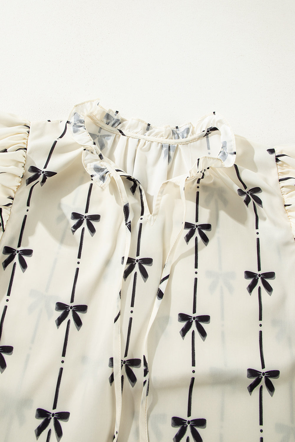 Maisie Bow Bubble Sleeve Blouse - Farnelli