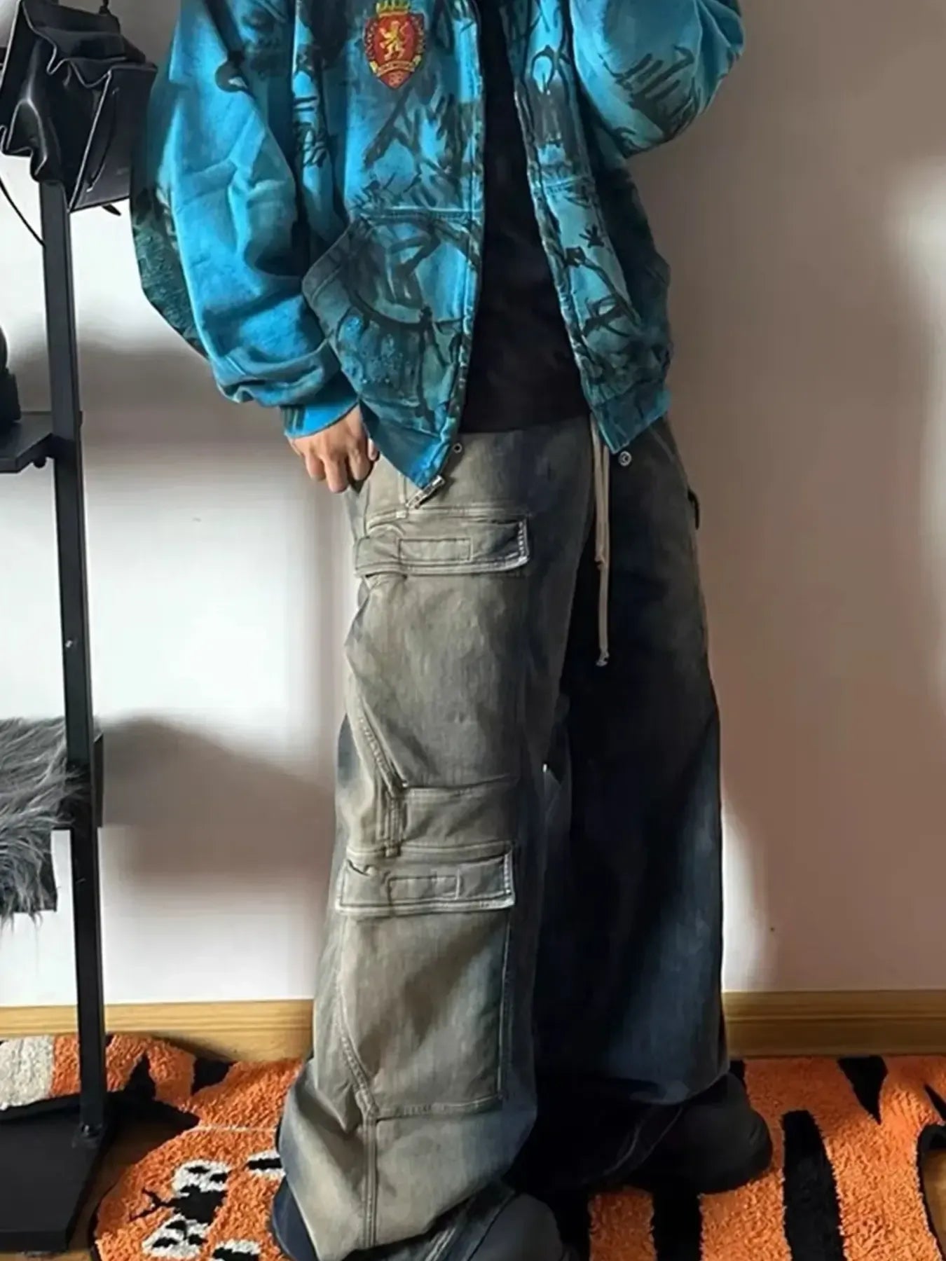 Men's Washed Cargo Jeans with Drawstring Waist - Farnelli