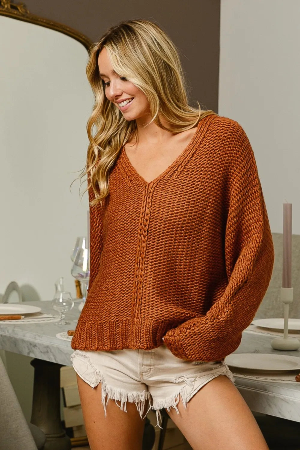 BiBi V-Neck Cable Knit Sweater - Farnelli