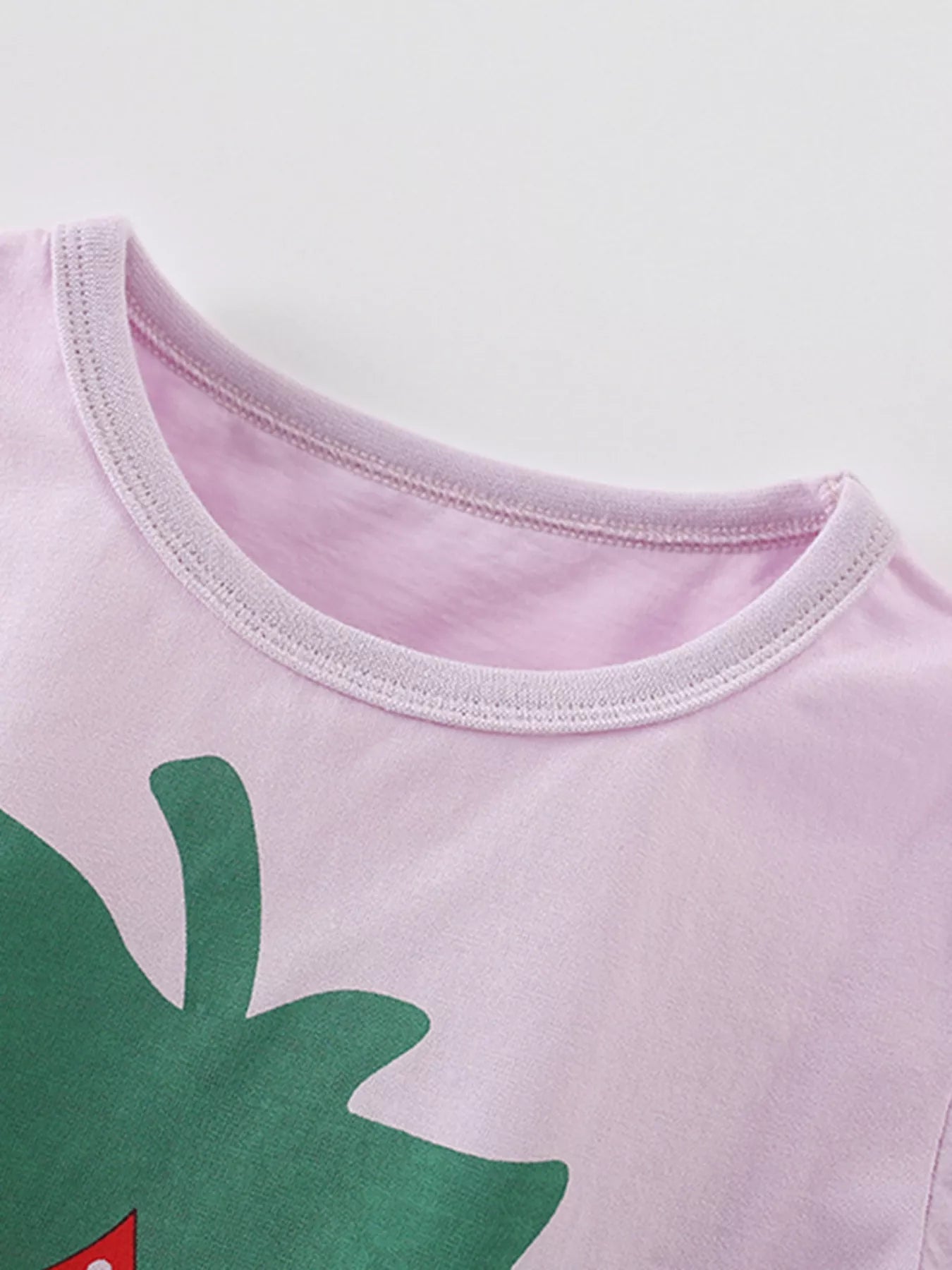 Children's Strawberry Round Neck Tee and Shorts Set - Farnelli