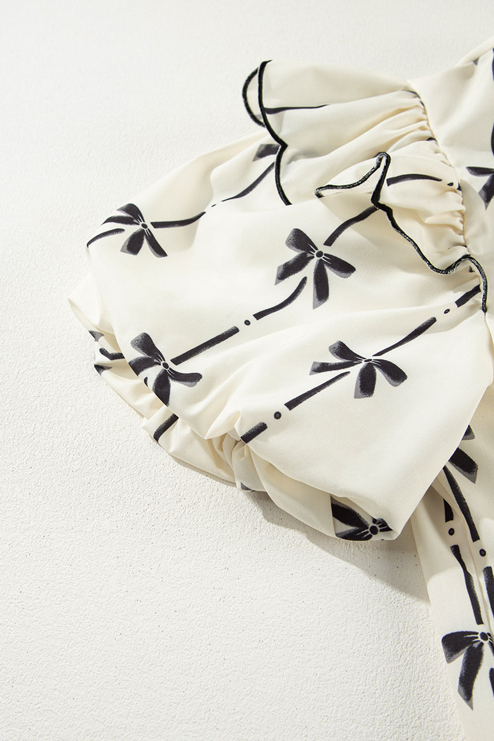 Maisie Bow Bubble Sleeve Blouse - Farnelli