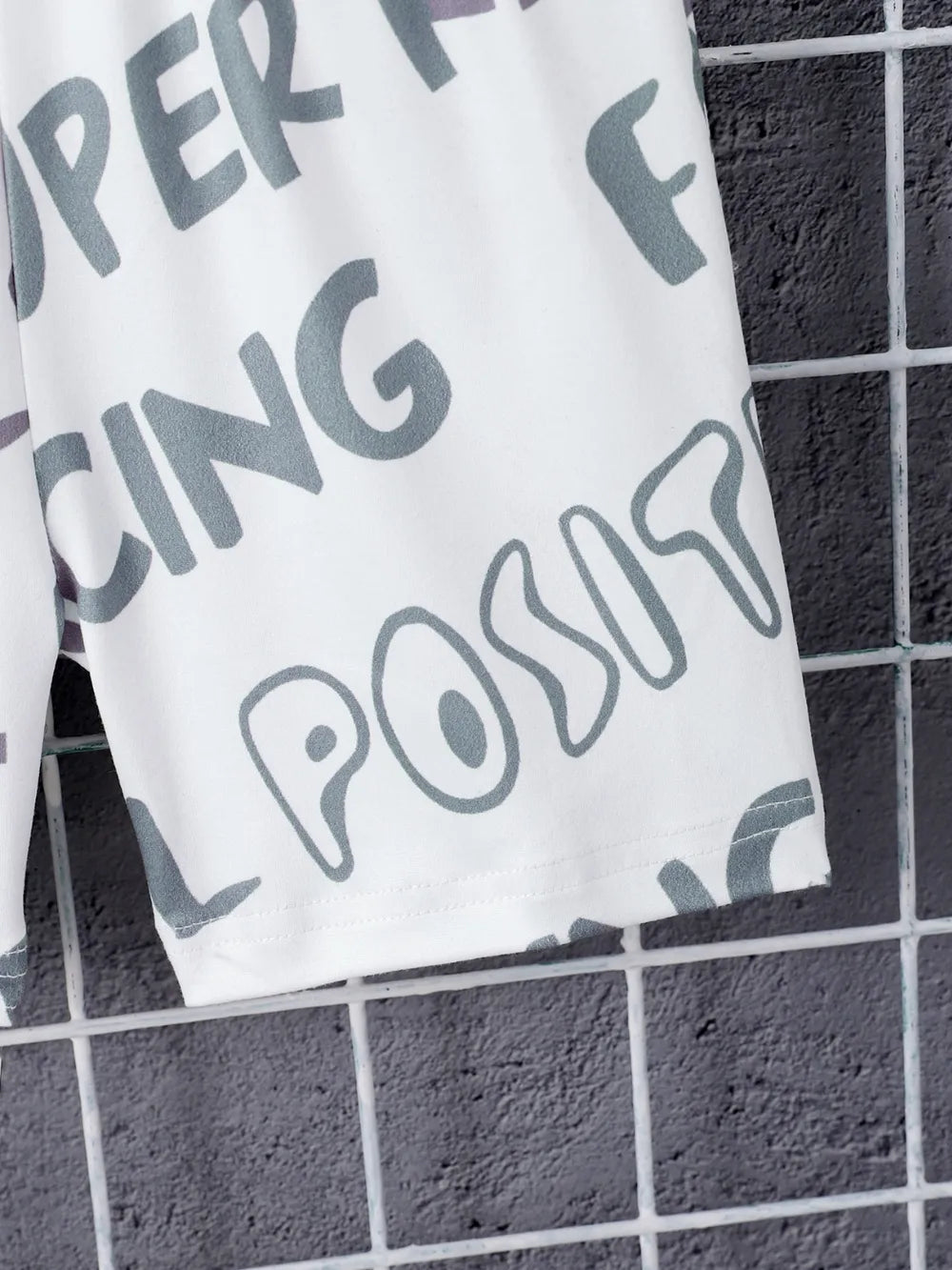 Children's Round Neck Cartoon Graphic T-Shirt and Shorts Set - Farnelli