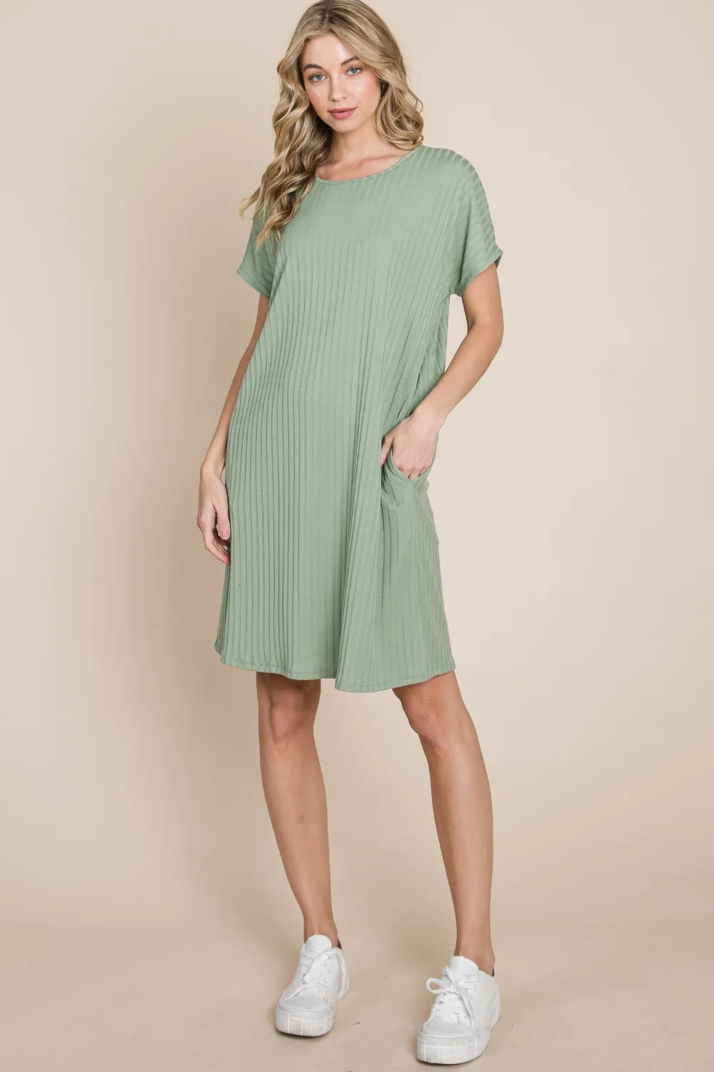 BOMBOM Ribbed Round Neck Short Sleeve Dress - Farnelli