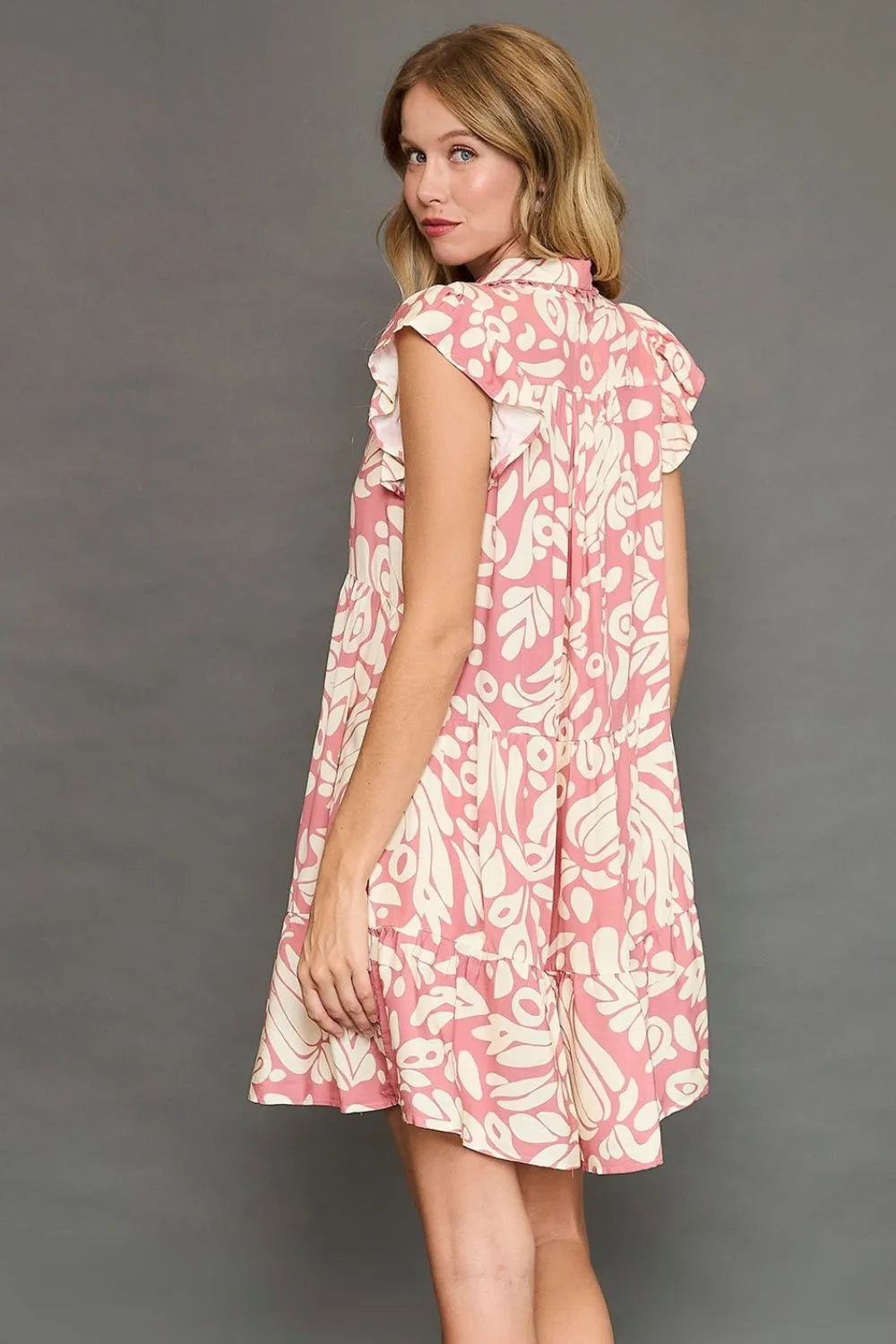 Umgee Full Size Two Tone Printed Ruffled Cap Sleeve Mini Dress Plus Size - Farnelli