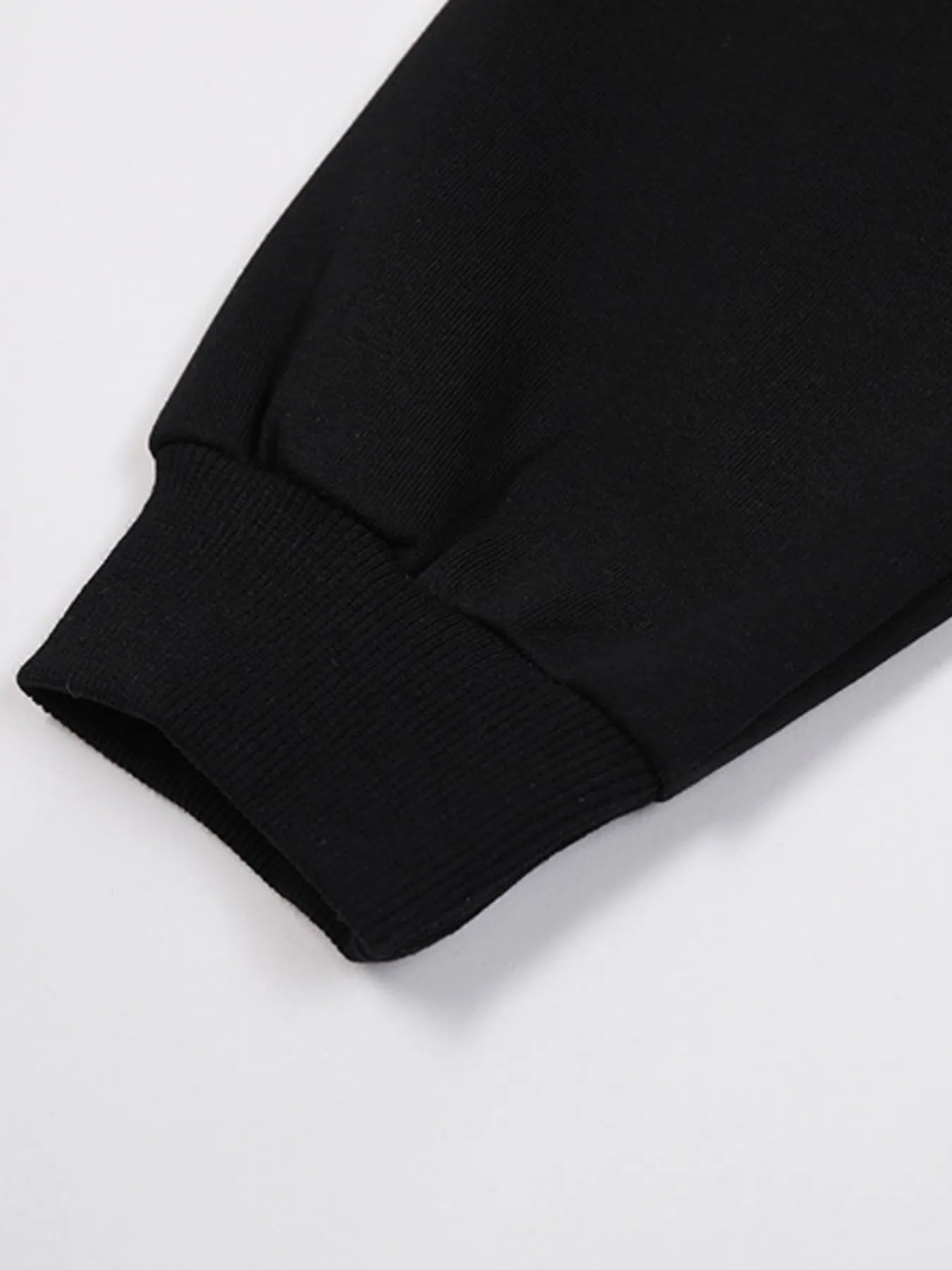 Men's Round Neck Raglan Sleeve Sweatshirt - Farnelli