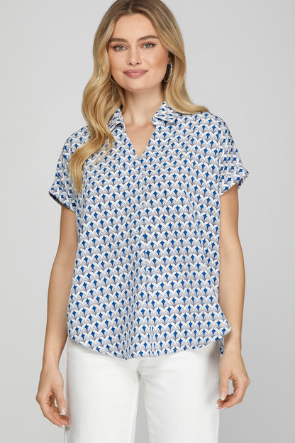 She + Sky Full Size Printed Johnny Collar Short Sleeve Blouse Plus Size - Farnelli