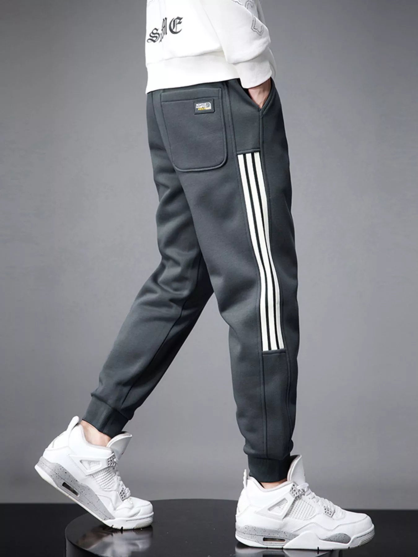 Men's Side Striped Drawstring Joggers - Farnelli