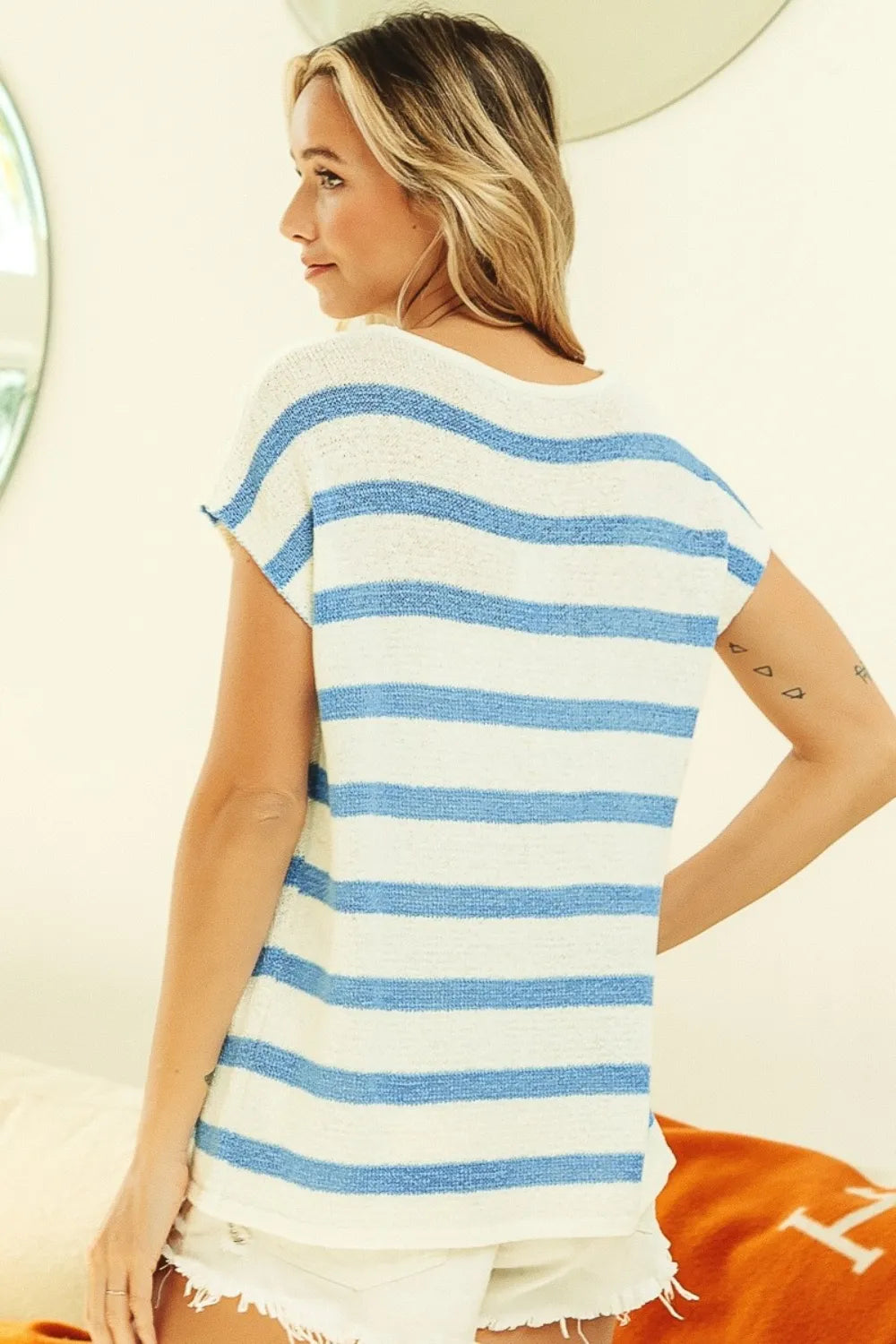 BiBi Striped Round Neck Short Sleeve Knit Top - Farnelli