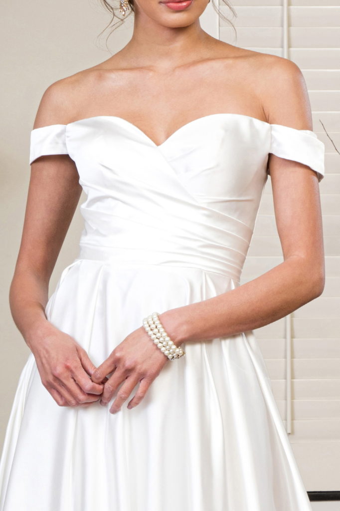 Pleated Waistline Sweethearted Cut-Away Shoulder Satin A-Line Dress - Farnelli