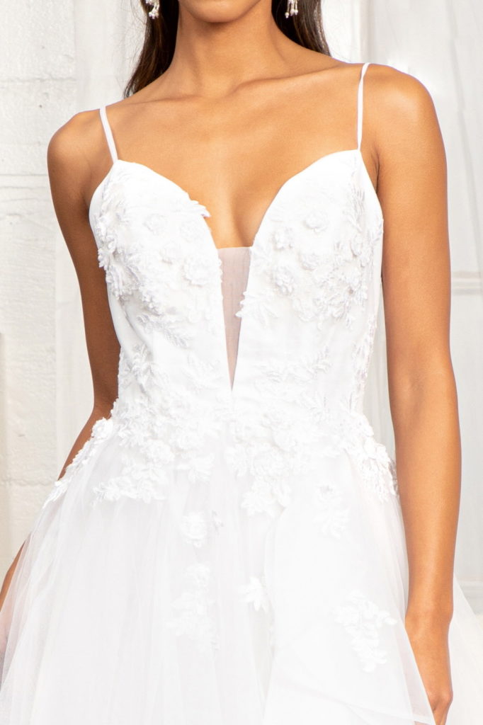 Embroidery & 3D Floral Applique Embellished V-Neck Mesh Wedding Dress - Farnelli