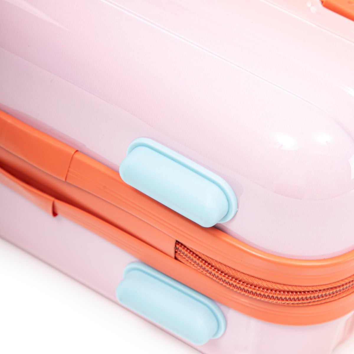 HouseOfZazla 2-piece PC spinner wheel luggage set in gradient blue and red with built-in locks