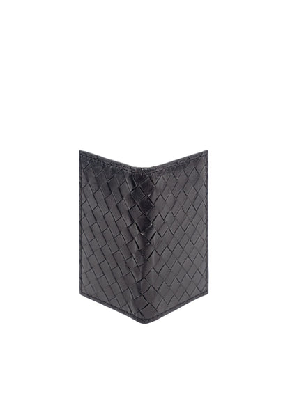 Deux Mains woven card holder in black, front view with textured woven design and card slots